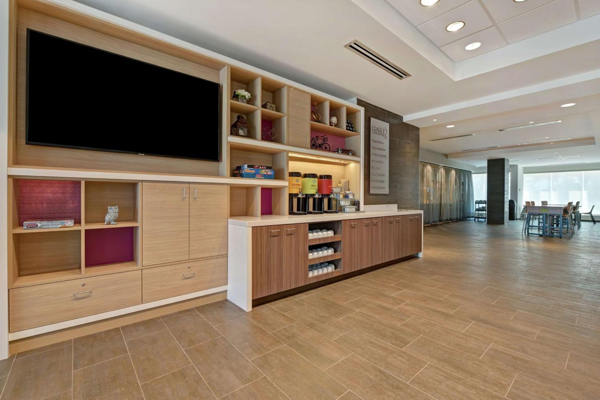 Home2 Suites By Hilton West Palm Beach Airport Cloud Lake Exterior photo